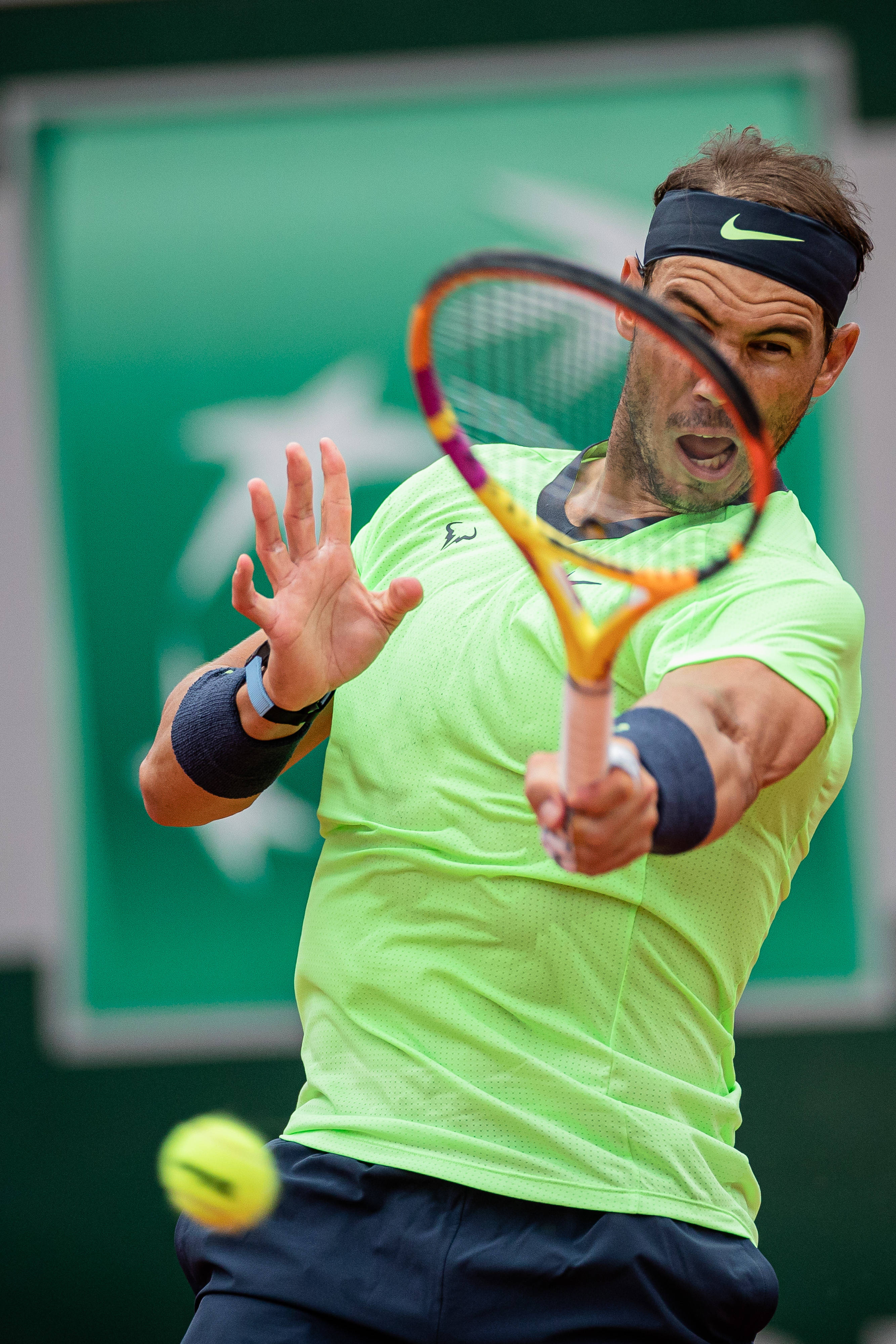 包含日本网球队绝地反击西班牙网球队，纳达尔高光表现的词条