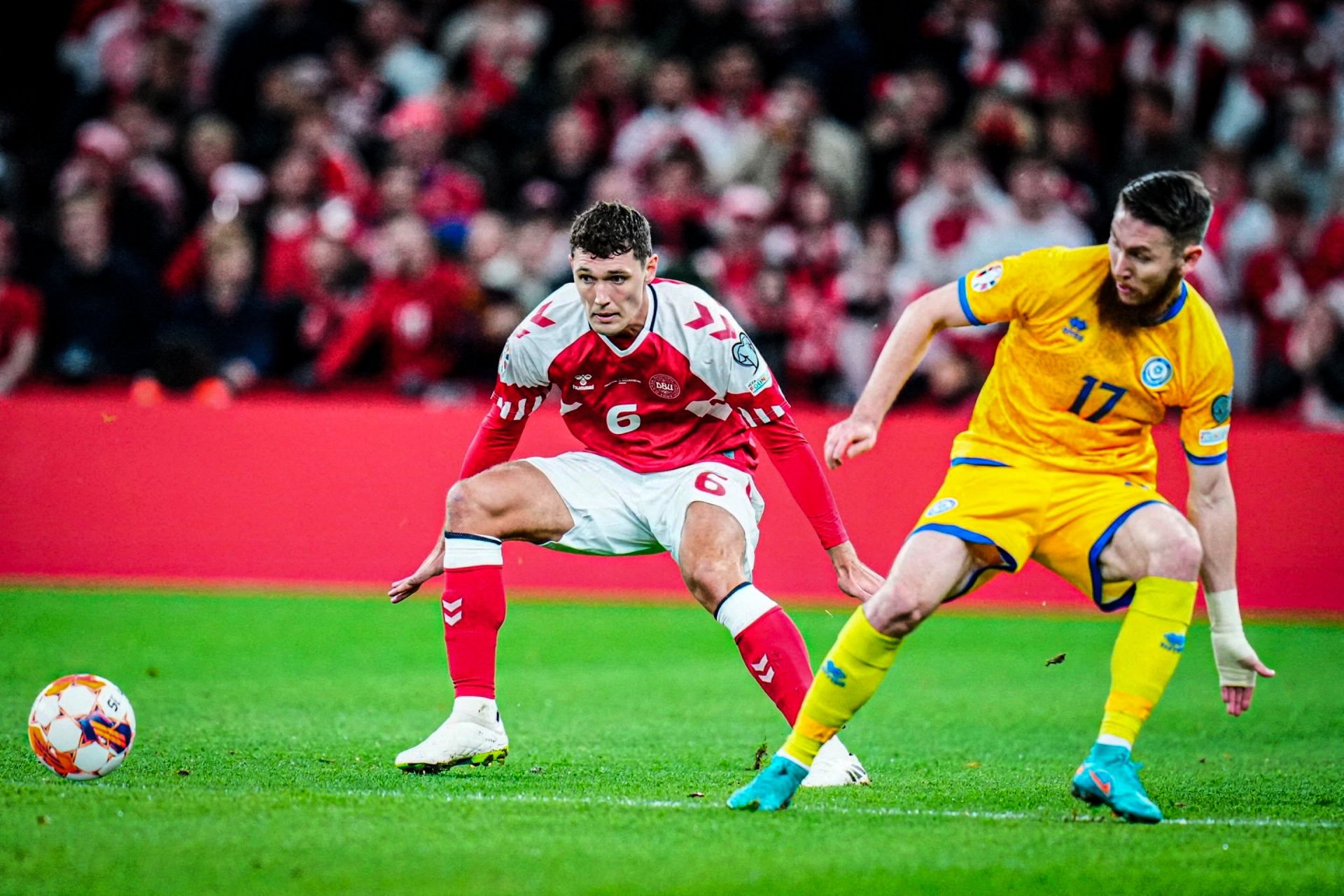 丹麦翻盘智利,特尔施特根惊艳世界 丹麦翻盘智利,特尔施特根惊艳世界