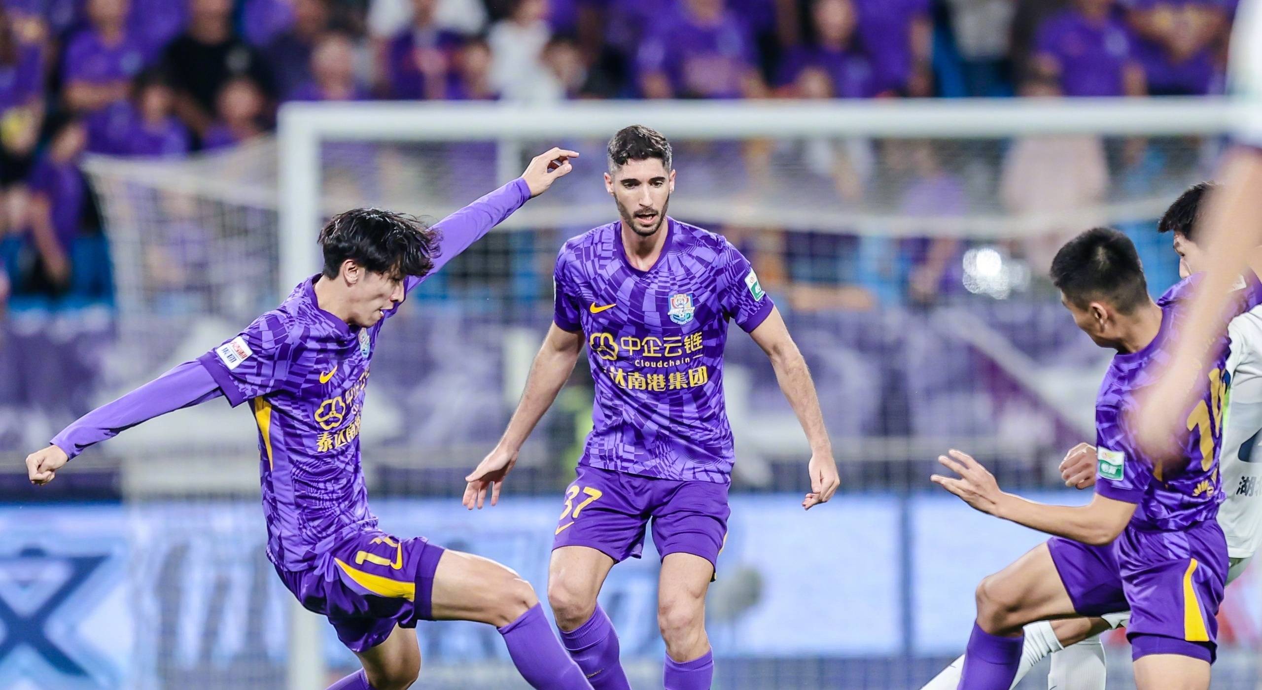 萨尔瓦多队失利告别，波兰晋级