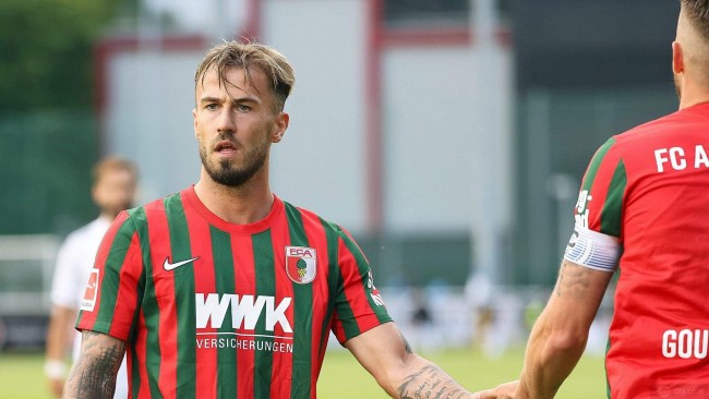 奥格斯堡豪取三分，成功保级形势乐观