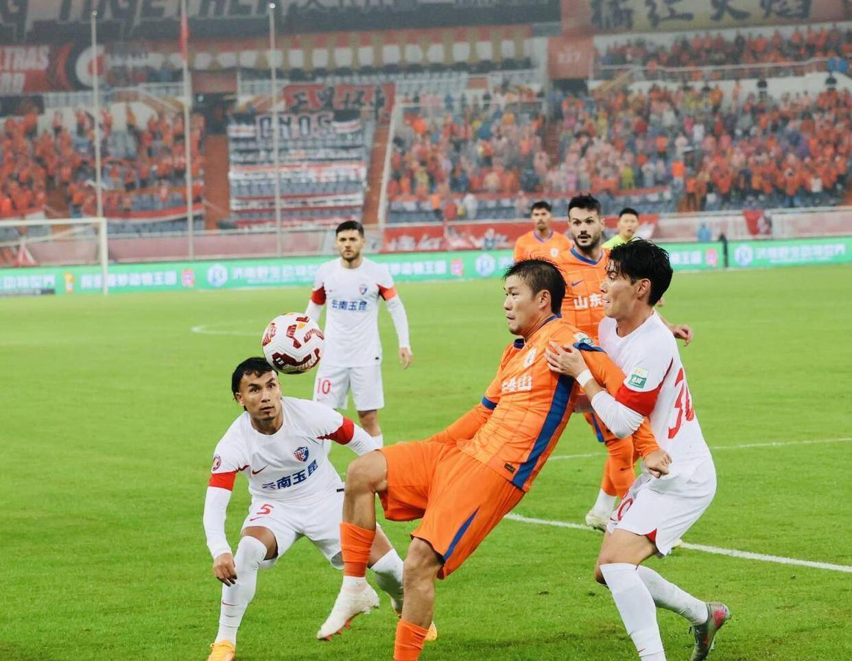 低迷期结束,球队再次找回状态 低迷期结束,球队再次找回状态