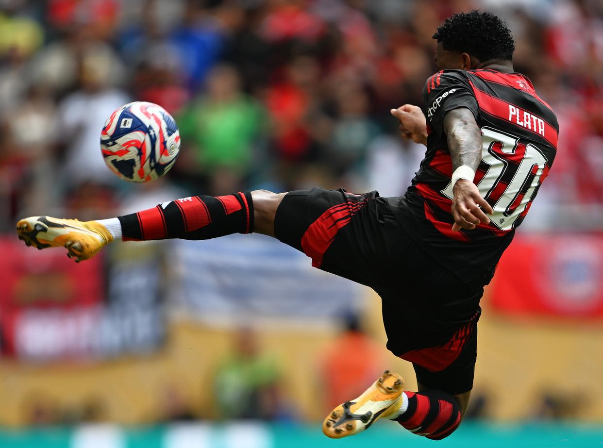 拜仁碾压波尔图，成功晋级半决赛