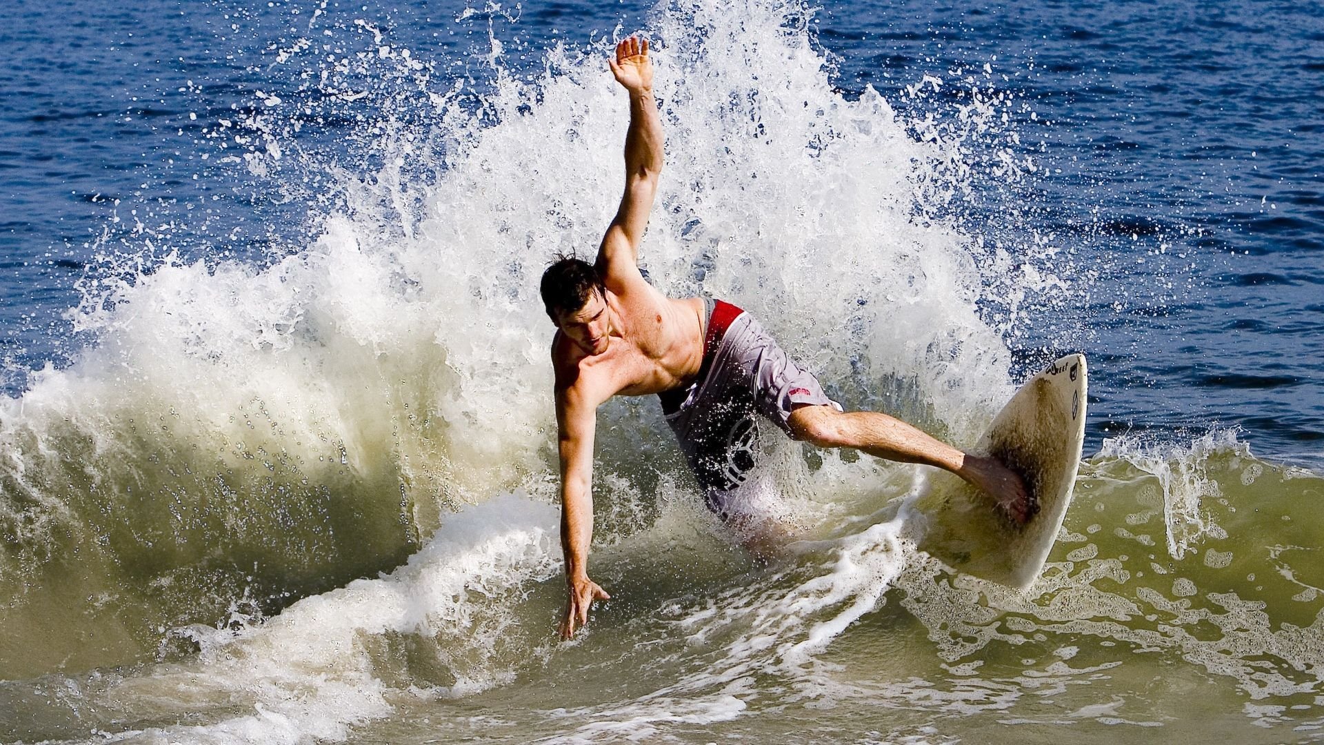 突尼斯式防守锁死亚特兰大，福登化身关键先生改写战局