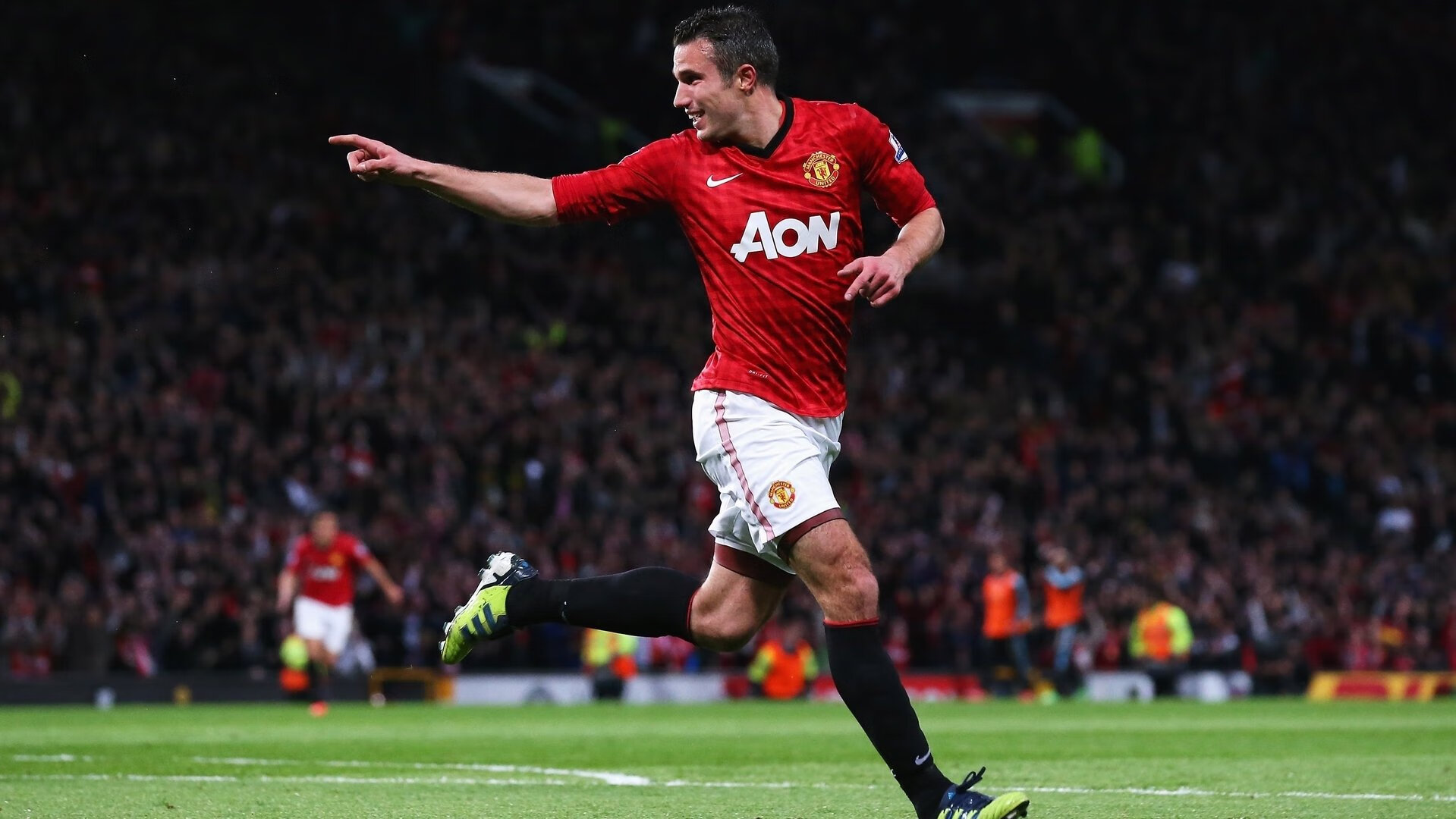 双城记，当韩国铁血阻击拜耳，基耶萨在伯纳乌书写意大利狂想曲